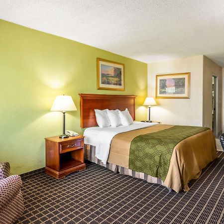 Rodeway Inn Central Richmond Dış mekan fotoğraf