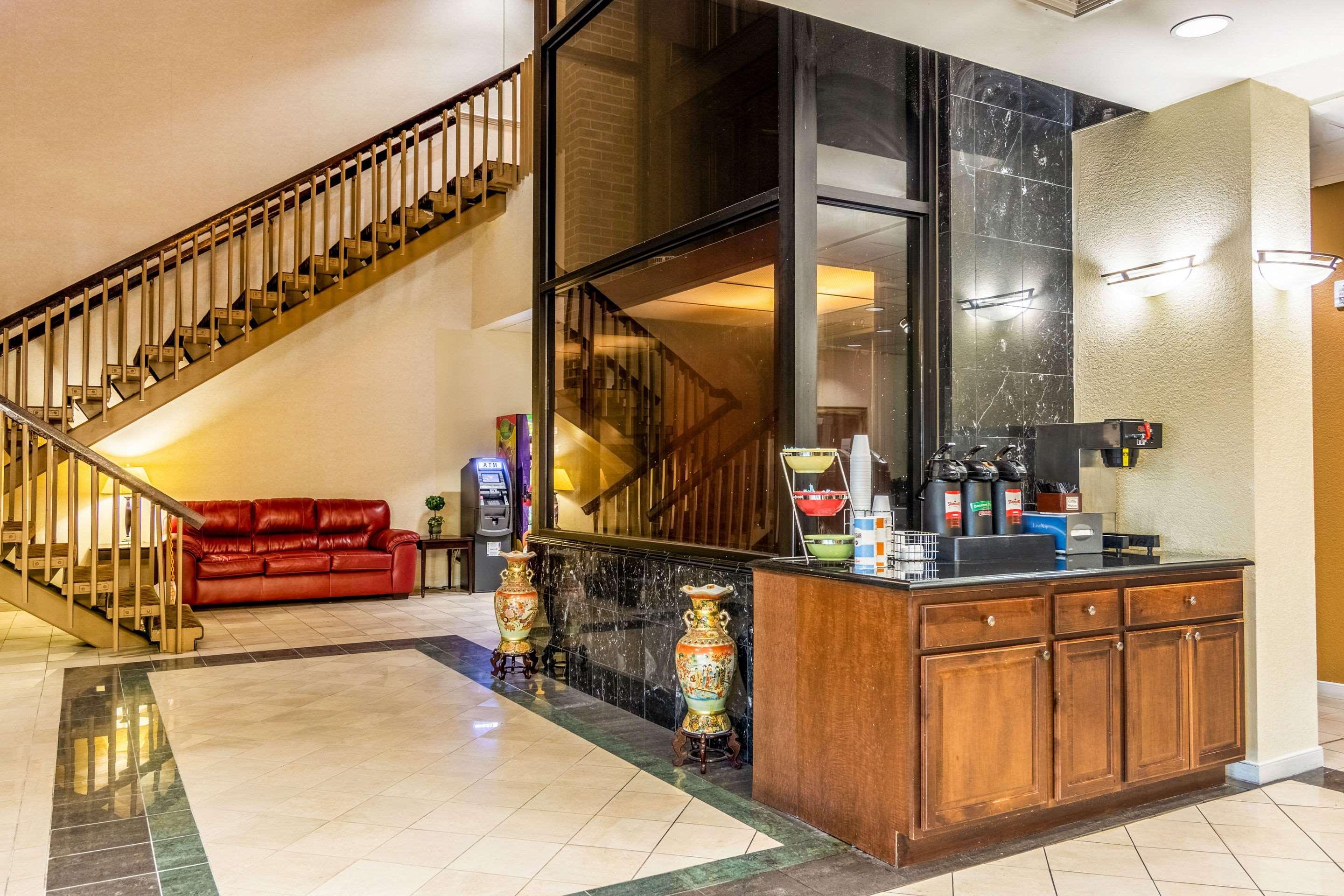 Rodeway Inn Central Richmond Dış mekan fotoğraf
