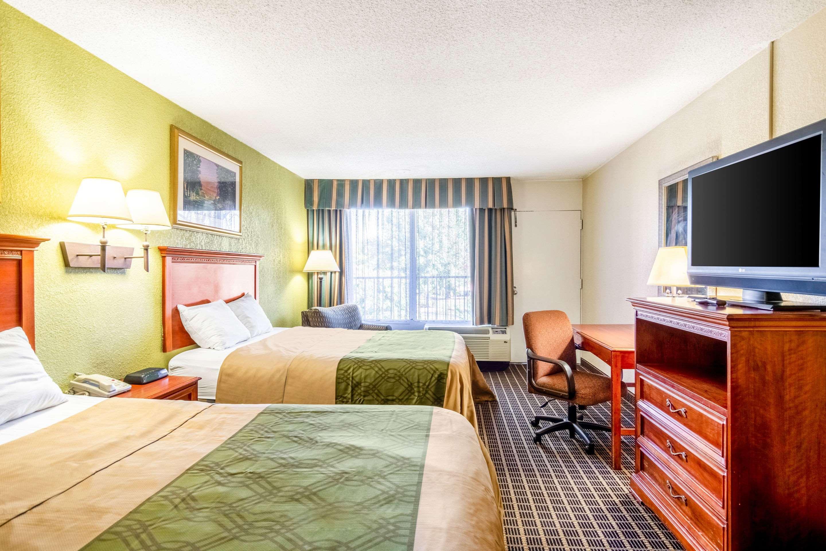Rodeway Inn Central Richmond Dış mekan fotoğraf